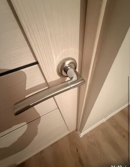 Двери новые 80 на 200