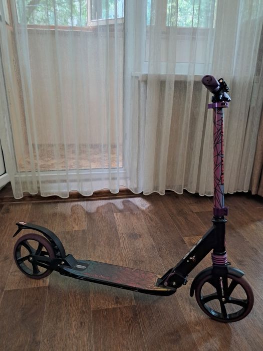 Продам детский самокат