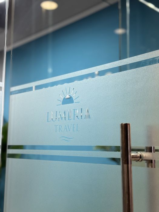 Туманка, орокал, рекламная оклейка/наклейка на окна