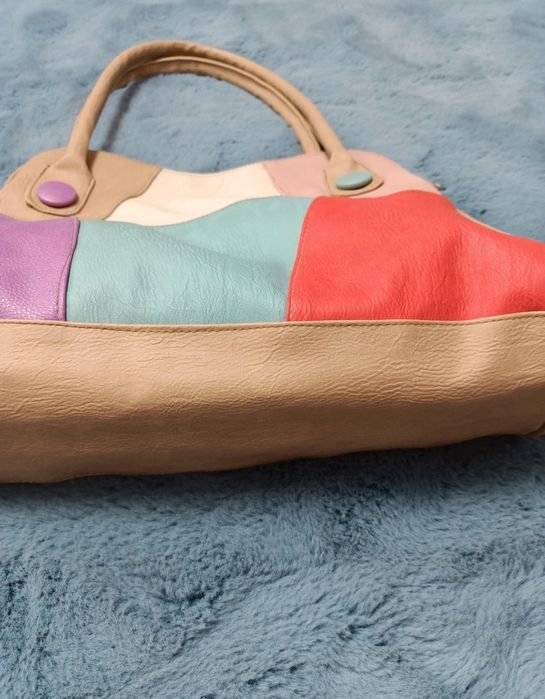 Geanta Tommy Hilfiger originală