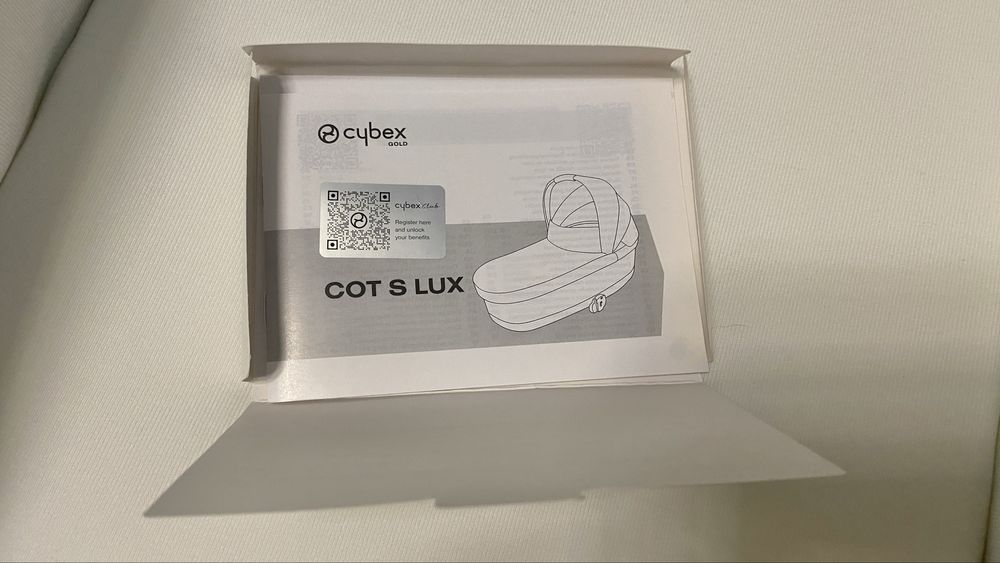Кош за новородено Cybex Cot S Lux, Lava Grey, плюс подарък