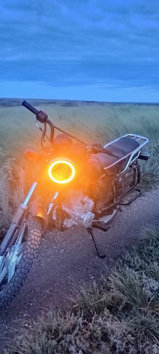 Продам мотоцикл 200