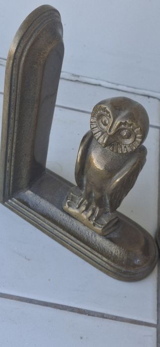 Два броя стари кукумявки