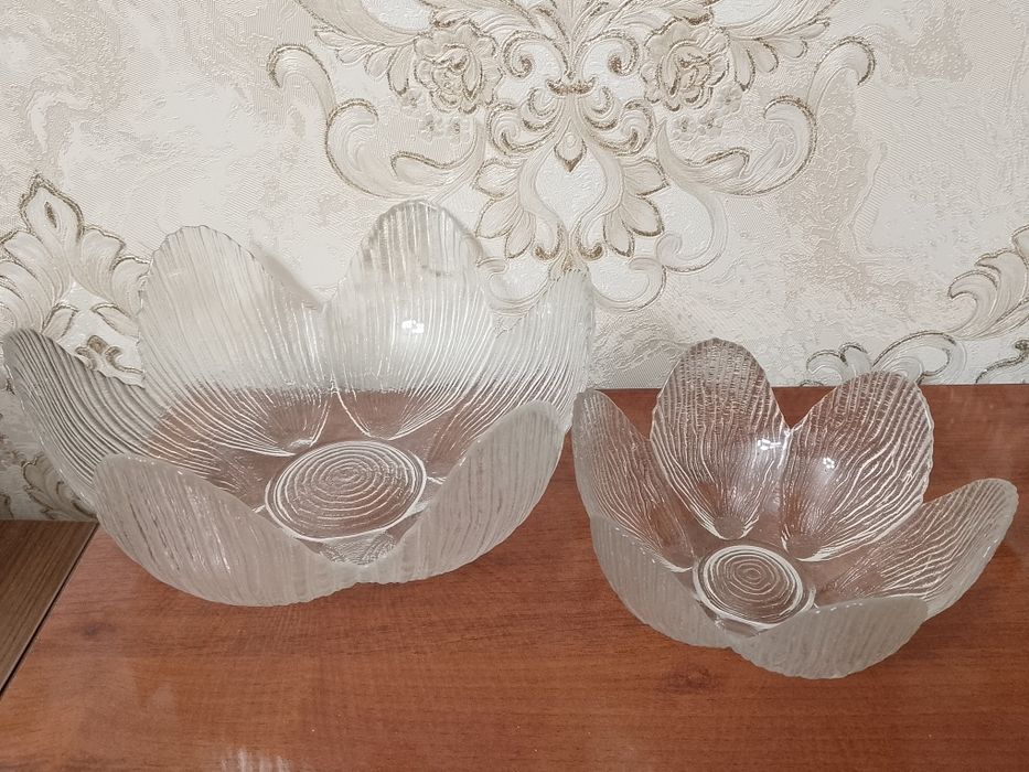 Пивные кружки "Богемия". Новые. Вазочки. См. фото