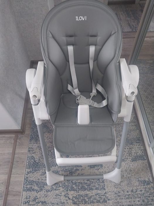 Стульчик для кормления ребёнка