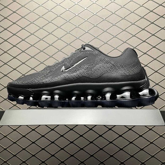 Nike Air Liquid 36-47,5