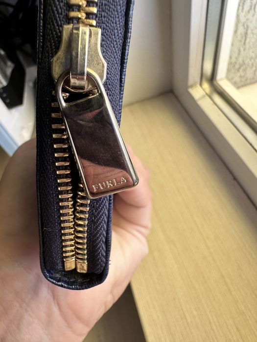 Портфейл Furla