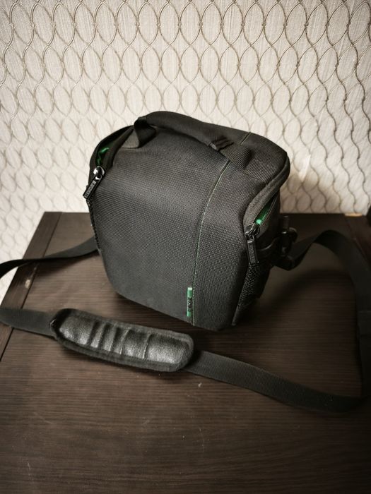 Nikon D5600 +16-55 mm