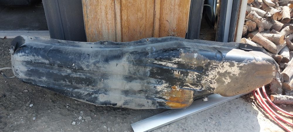 Бензобак Pajero 4 бензин