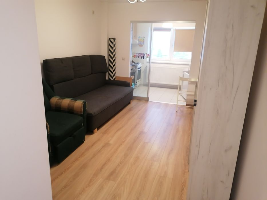 Garsoniera  de închiriat