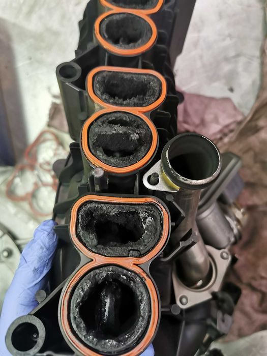 Curatare Galerie Admisie  Profesional - Diagnoza - Demontare Bucuresti