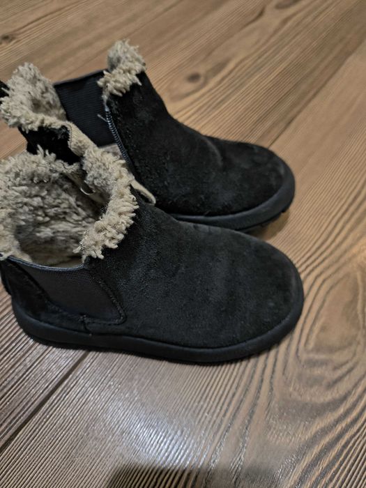 Ghete piele întoarsă Zara mărimea 22