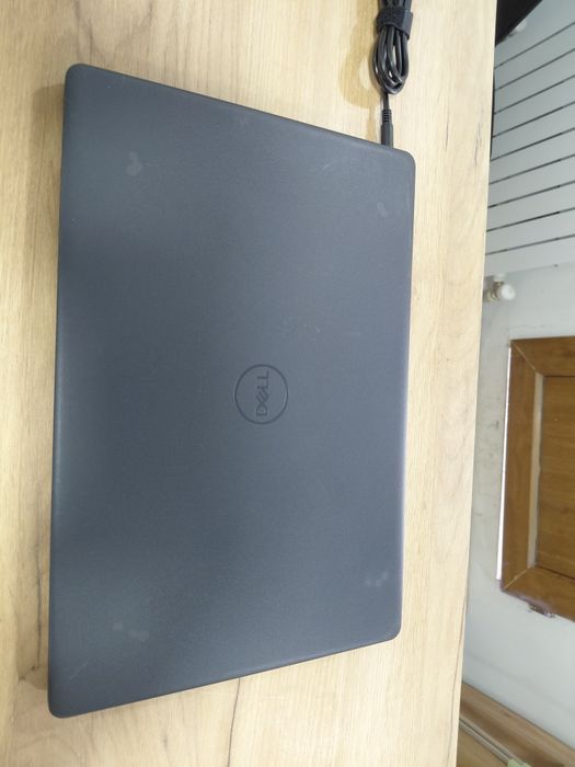 Продается ноутбук Dell