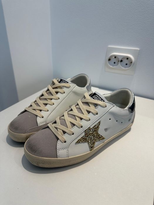 Golden Goose Superstar aurii mărimea 39
