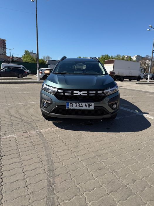 Dacia Jogger Dacia Jogger 2025 Benzină+ GPL 100 cai.   Varianta extrem+ cu 7 locuri