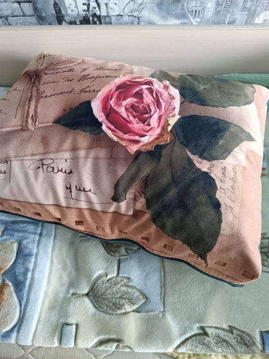 Продам подушки декаративные новые