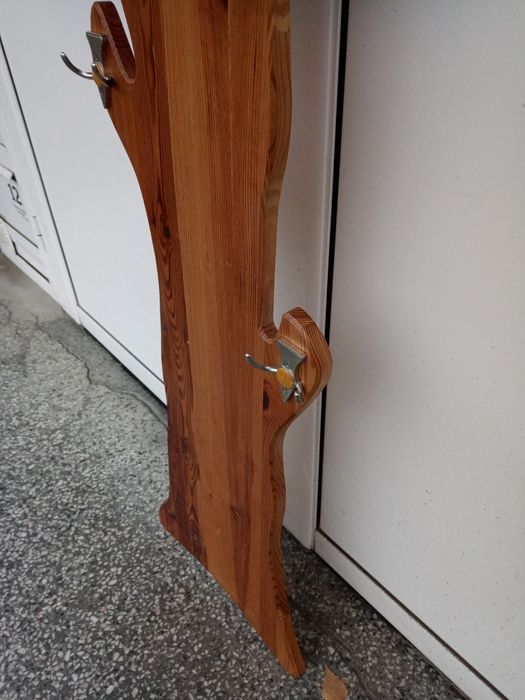 ПРОМО ЦЕНА Дървена Закачалка (Ябълково Дърво) Ръчна Изработка