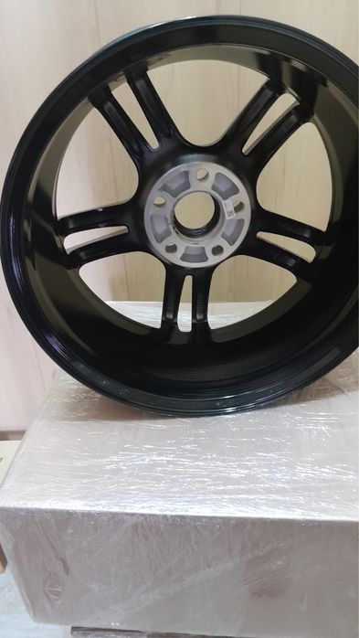 Продам диски легкосплавные 16