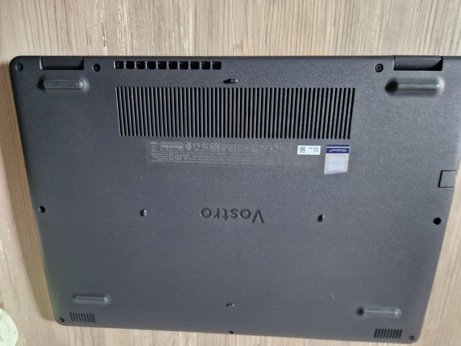 Laptop DELL Vostro 3400 - i7 - 1165G7 - 8GB - 512 GB SSD M2 ( cutie + accesorii)