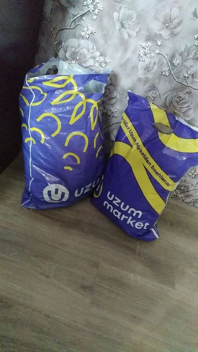 Срочно 5 пакетов мужских вещей(50-52р)