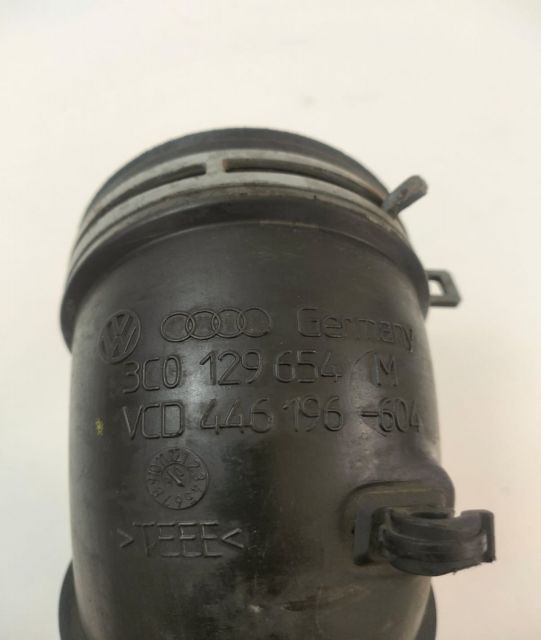 Furtun admisie 3c0129654m Seat Ibiza a 3-a generatie (facelift) 6L se