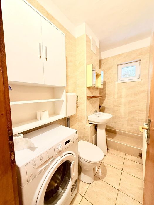 Apartament cu 2 camere, Vasile Aron, str. Negoveanu