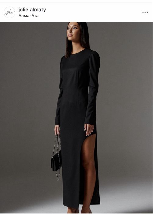 Платье роскошное