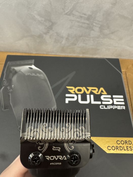 Машинка Rovra Pulse