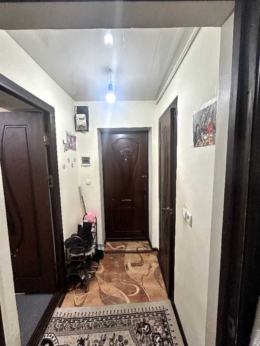 Uy sotiladi 1 xonalik