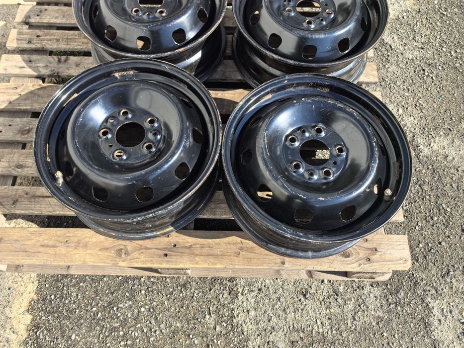 16 цола 5 х 118 мм Фиат / Пежо / Ситроен / Ивеко - 6 инча / ЕТ 68