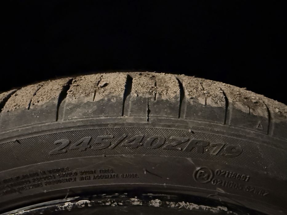 245/40 R 19 продажа