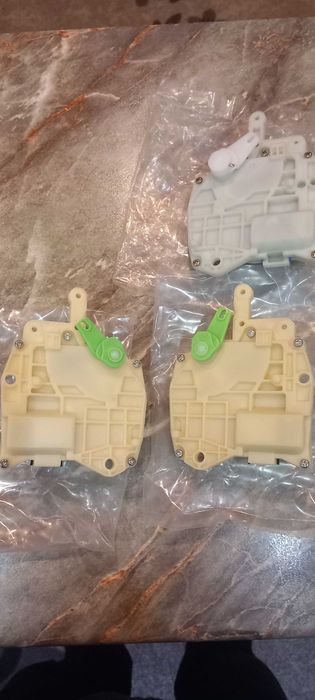 Машинки  централно заключване за Хонда CRV 5 пина