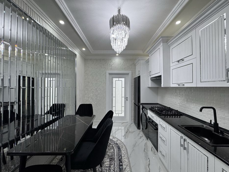 3х комнатная квартира, на 3 этаже. Вокзал.