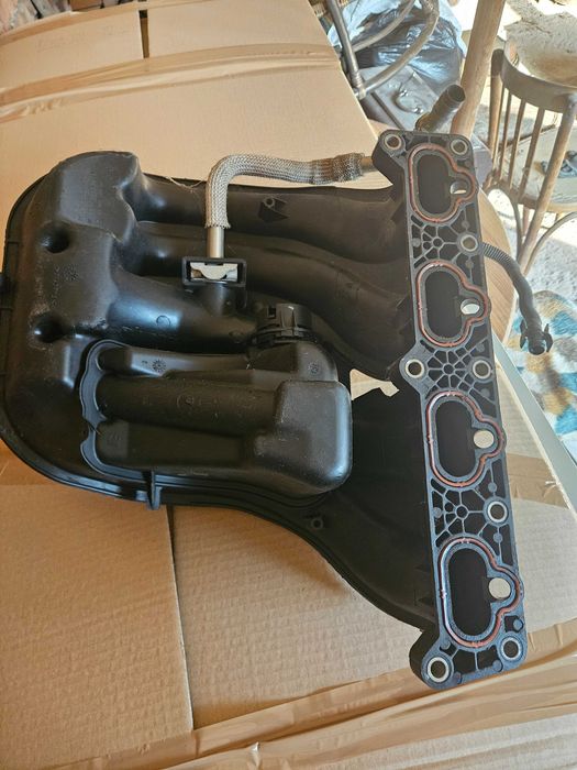 Peugeot 206 GTI всмукателен колектор , стартер ,лапа с тампон и др