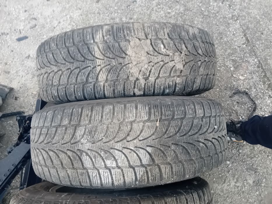 Лята джанта 17цола с зимни гуми Bridgestone  225/65/17 NISSAN X TRAIIL