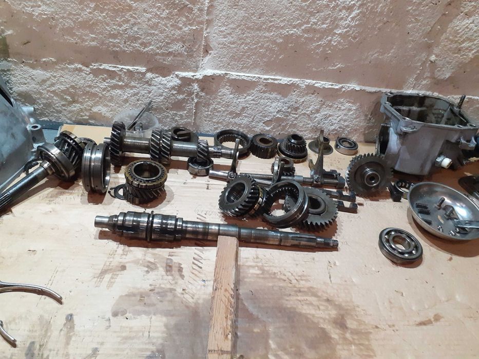 Ремонт на 5 и 4  степенни скоростни кутии за Лада Нива и всички от ВАЗ