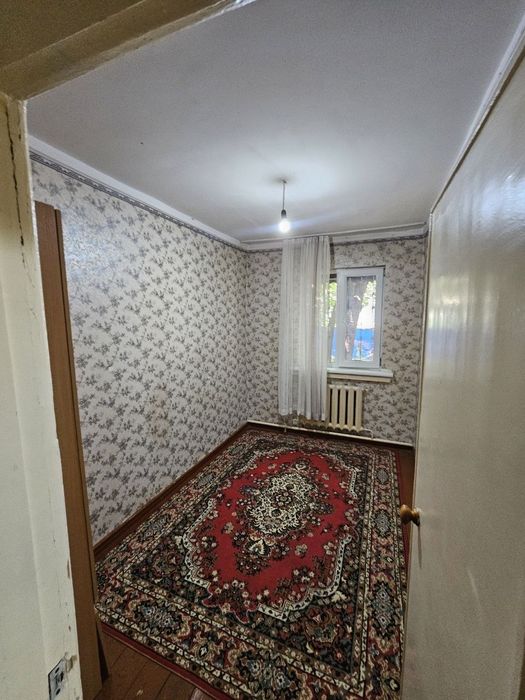 Продаётся кв в спутник 16.  2 комнатный