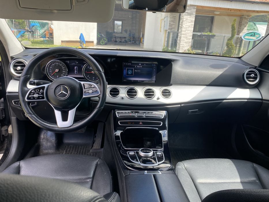 MERCEDES-BENZ E-Class 2019 — imagine 5