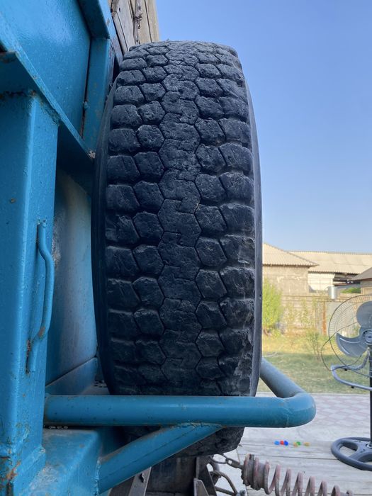 295.80.R 22.5 DUNLOP