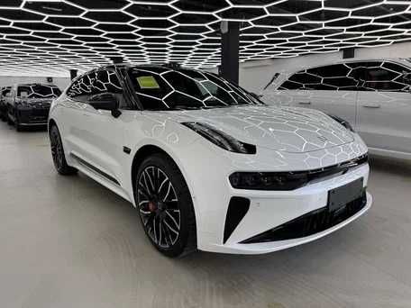 Zeekr 001 WRWD 750 km pod zakaz