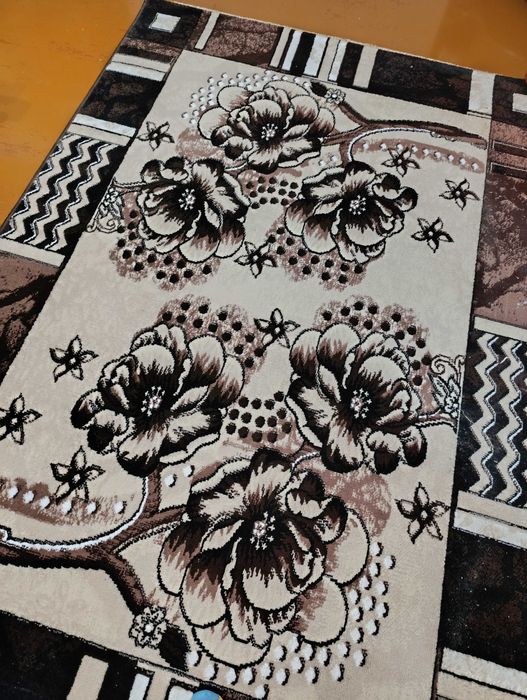 Продам ковер 210х140