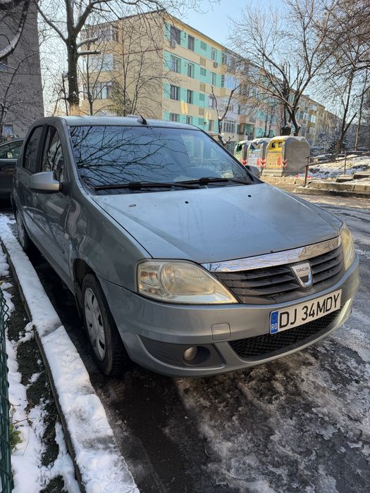 Vand Dacia Logan