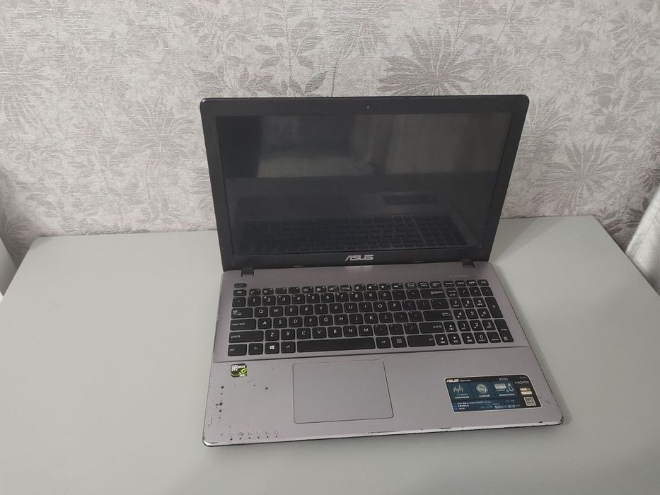 Продаю ноутбук Asus x550