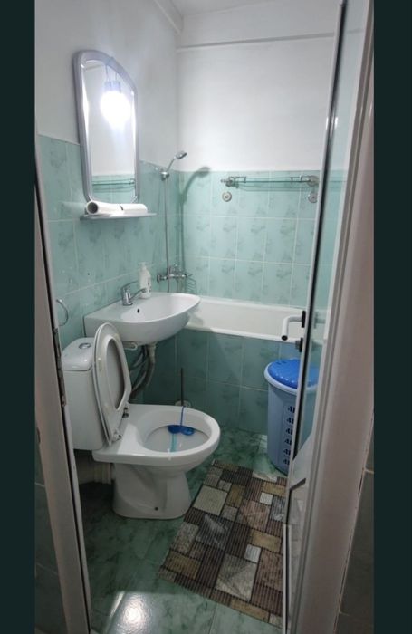 Închiriez garsonieră Nicolina 1