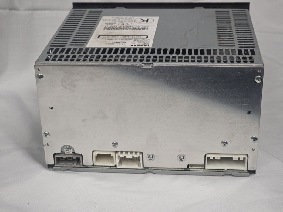 CD PN-2805F / 28185 - JD00A Nissan Qashqai Оригинално радио