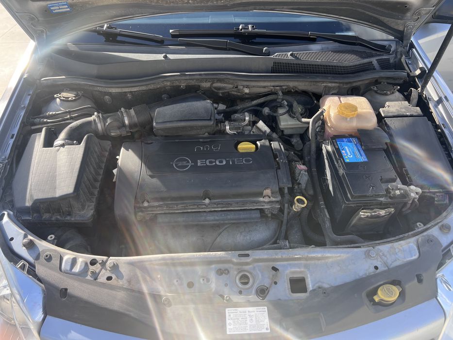 OPEL Astra 2004 — imagine 4