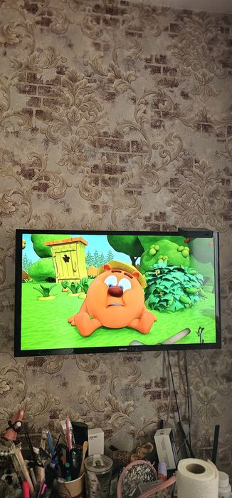 Продаю телевизор Samsung в отличном состоянии