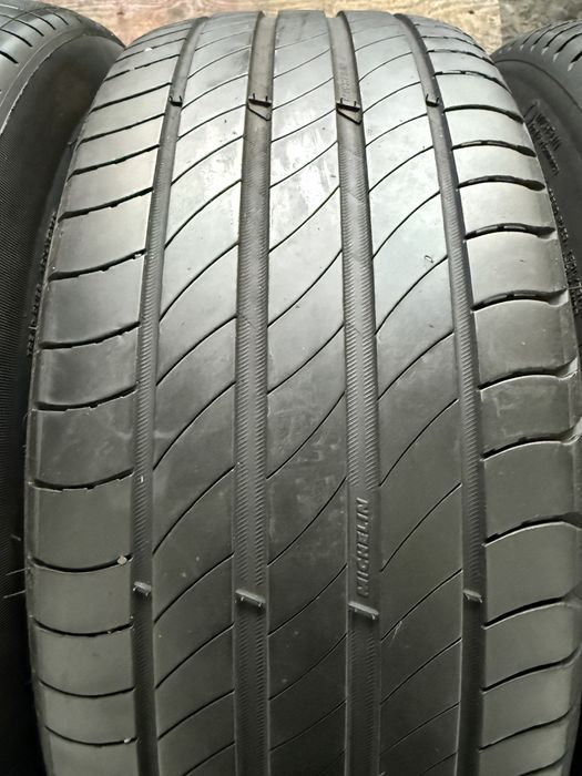 # Jante aluminiu concave BMW echipate cu anvelope Michelin 225/45 17