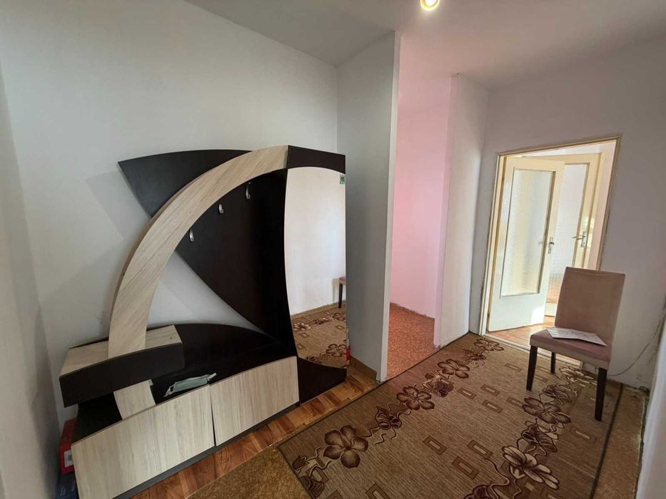 Тристаен апартамент в центъра на Разград