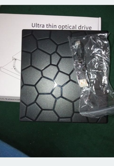 Dvd portabil 8x1 pentru calculator, leptop.